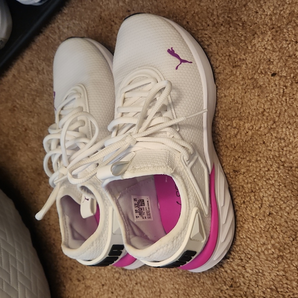 Womens puma shoes